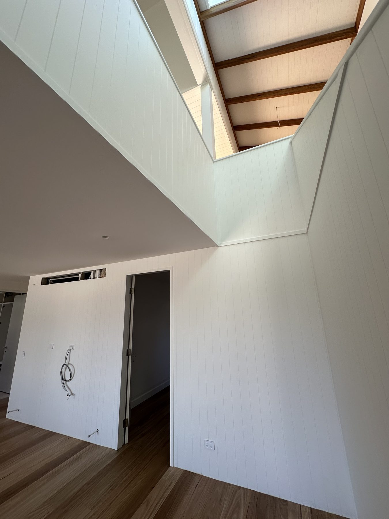 Wall and ceiling void finish